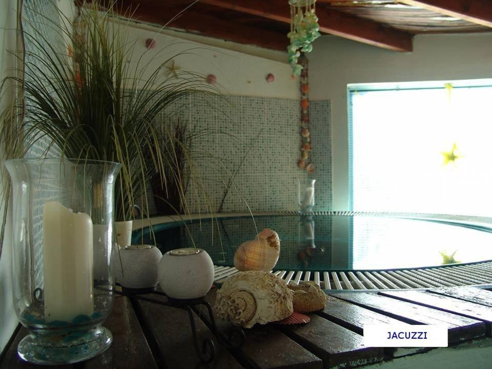 Aquarius Hotel フォルカ エクステリア 写真