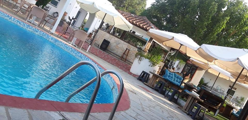 Aquarius Hotel フォルカ エクステリア 写真